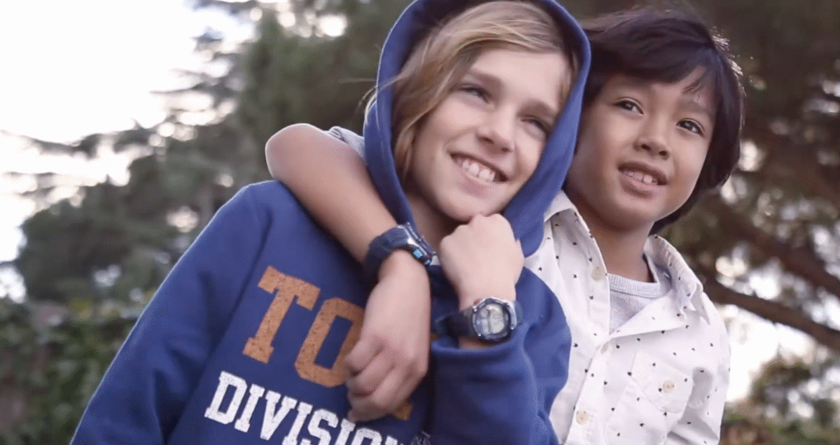 Niños con relojes de la Boys and Girls Collection de Marea
